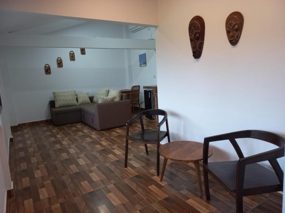 Omah Laut Bondo Jepara - By The Beach, Direct View Of The Sea, Great Base For Water Sports Margokerto Exterior photo